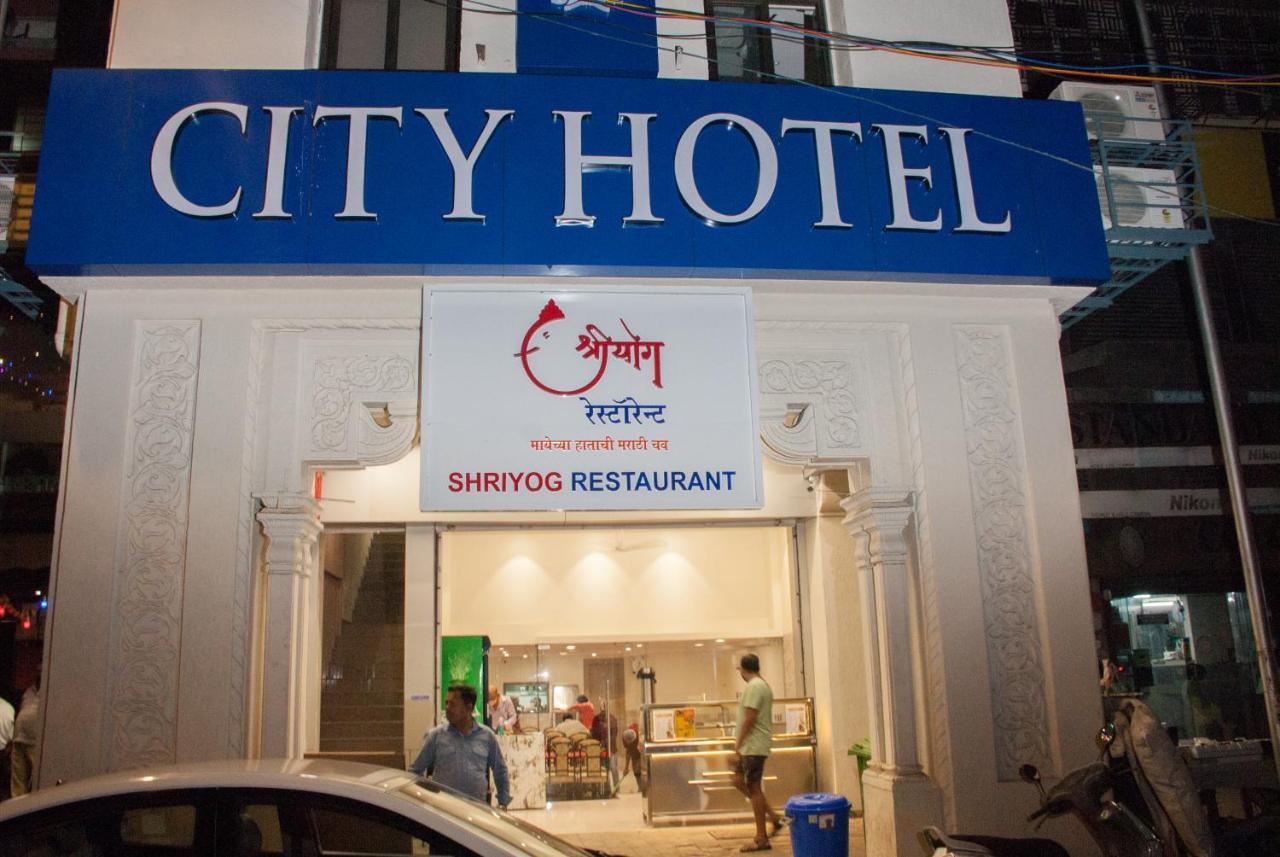 City Hotel Mumbai Exteriör bild